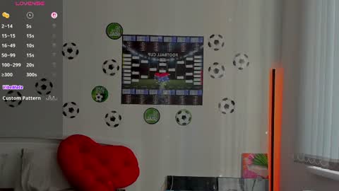 Snapshot of andrea__bass chatting on 28, 6, 2026 andrea__bass online show from 28, 6, 2026