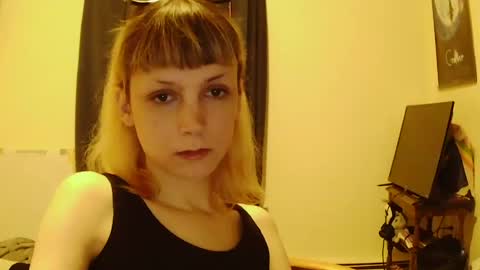 Snapshot of andrea_davenport chatting on 7, 7, 2026 andrea online show from 7, 7, 2026