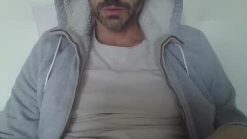 Snapshot of andrea_feetlover chatting on 9, 10, 2025 andrea_feetlover online show from 9, 10, 2025