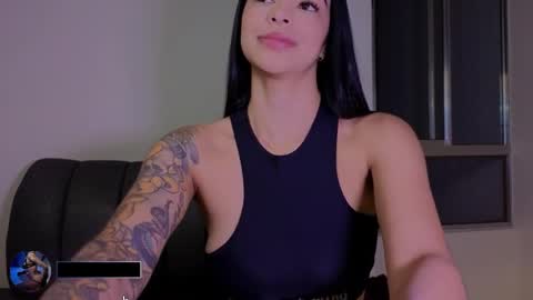 Snapshot of andrea_torres_ chatting on 22, 5, 2026 online show from 22, 5, 2026