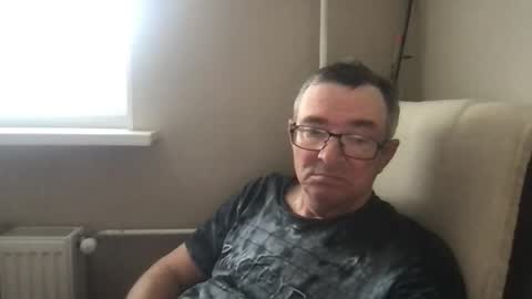 Snapshot of andreass60 chatting on 13, 5, 2026 andreass60 online show from 13, 5, 2026