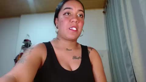 Snapshot of andrebigboobs chatting on 11, 3, 2025 Andre online show from 11, 3, 2025