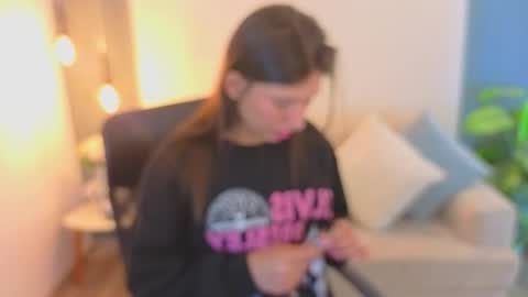Snapshot of andrecastaneda chatting on 28, 4, 2026 Andre Castaneda online show from 28, 4, 2026