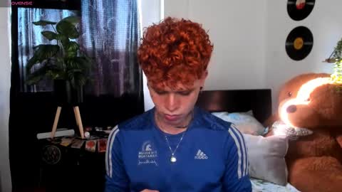 Snapshot of andreewwolffman chatting on 12, 9, 2025 Andrew online show from 12, 9, 2025