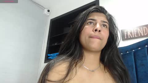 Andreina  online show from 5, 12, 2024