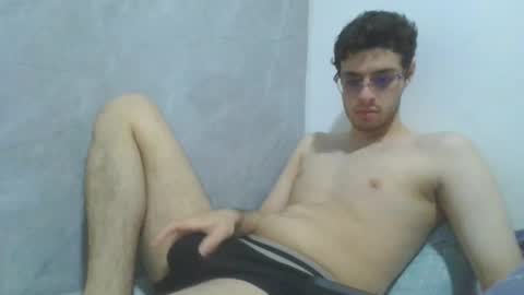 Snapshot of andres129494 chatting on 18, 1, 2026 andres129494 online show from 18, 1, 2026