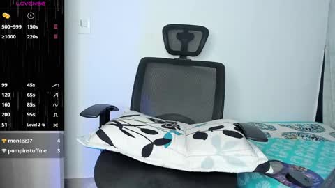 Snapshot of andresblackhot777 chatting on 1, 3, 2025 ANDRES online show from 1, 3, 2025