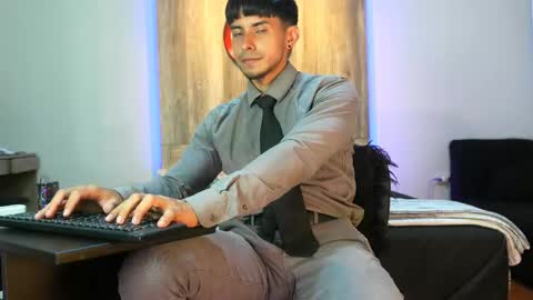 Andrew online show from 12, 3, 2025