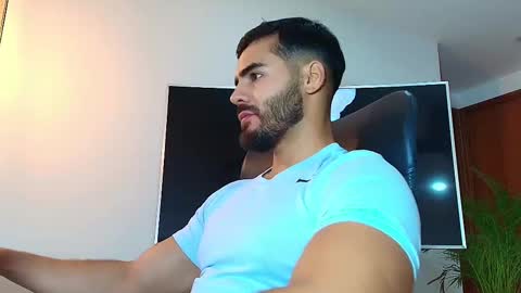 ANDREW WEST online show from 25, 2, 2025