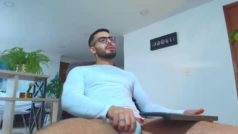 ANDREW WEST online show from 27, 11, 2025