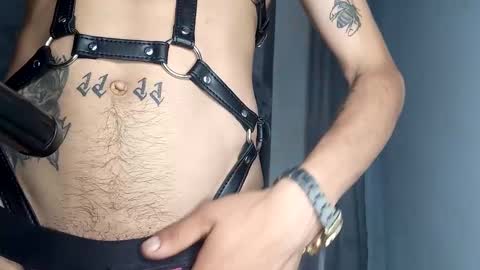 Snapshot of andrewcooper1 chatting on 8, 1, 2025 andrew online show from 8, 1, 2025