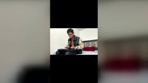 andrew online show from 28, 11, 2025