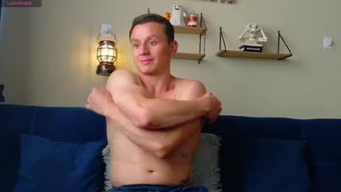 Snapshot of andrewfalcon_ chatting on 26, 5, 2026 andrewfalcon_ online show from 26, 5, 2026