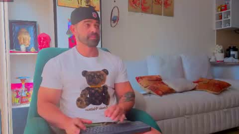 Andrew online show from 11, 7, 2026