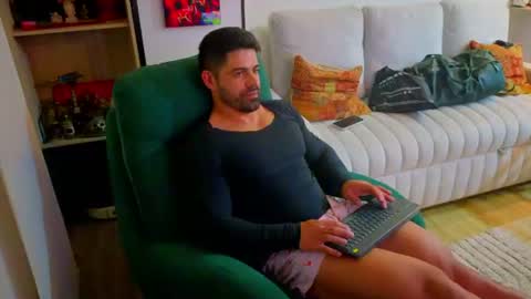 Andrew online show from 27, 7, 2026