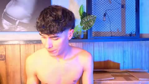 AndreWortix online show from 5, 4, 2026