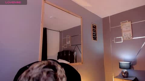      online show from 13, 1, 2025