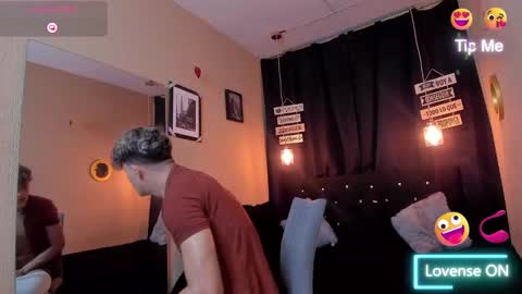      online show from 8, 3, 2025