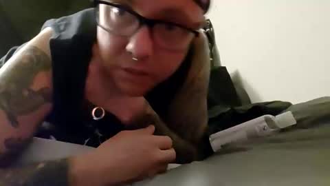 Snapshot of androxkade chatting on 12, 10, 2025 androxkade online show from 12, 10, 2025