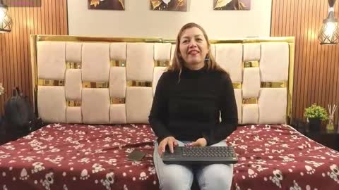 Snapshot of andry_will chatting on 2, 5, 2026 Andry online show from 2, 5, 2026