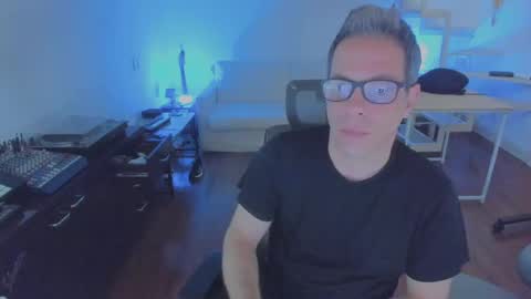 Andrew online show from 5, 11, 2025