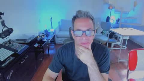 Andrew online show from 1, 3, 2026