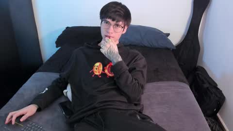 Snapshot of andy_bankai chatting on 12, 2, 2026 twx Andy twink3 online show from 12, 2, 2026