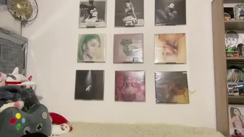 Snapshot of andy_belier chatting on 4, 11, 2025 Andy online show from 4, 11, 2025