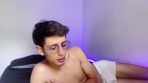 Snapshot of andy_collins__ chatting on 3, 3, 2025 andy_collins__ online show from 3, 3, 2025