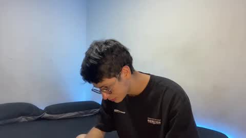 Snapshot of andy_collins__ chatting on 9, 3, 2025 andy_collins__ online show from 9, 3, 2025