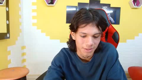 andy_dan1 online show from 2, 2, 2025