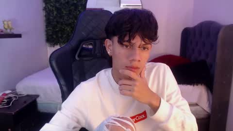 andy_dan1 online show from 24, 2, 2025