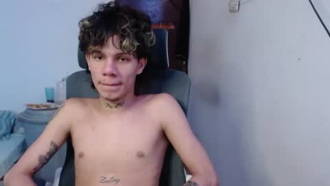 Snapshot of andy_dan1 chatting on 7, 7, 2026 andy_dan1 online show from 7, 7, 2026