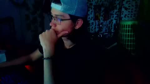 Snapshot of andy_gray01 chatting on 4, 7, 2026 Andy Gray online show from 4, 7, 2026