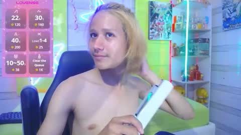 Snapshot of andy_staar18 chatting on 19, 12, 2025 andy online show from 19, 12, 2025