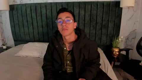 Andy Joy  online show from 4, 10, 2025