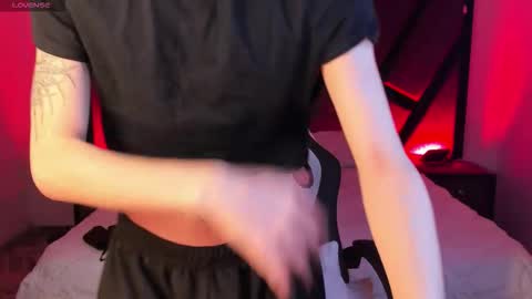 Snapshot of andywiills chatting on 3, 2, 2026 Andy online show from 3, 2, 2026