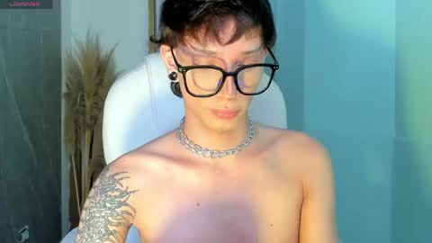 Snapshot of andywiills chatting on 21, 5, 2026 Andy online show from 21, 5, 2026