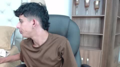 andyxibrat online show from 6, 4, 2026