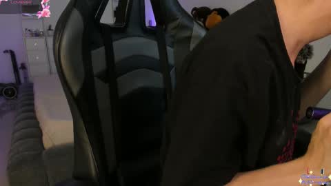      online show from 11, 3, 2026