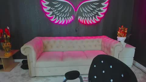 Anne online show from 28, 9, 2025