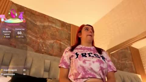 Snapshot of angel__red_ chatting on 8, 11, 2025 angel__red_ online show from 8, 11, 2025