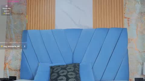 Snapshot of angel__red_ chatting on 24, 11, 2025 angel__red_ online show from 24, 11, 2025