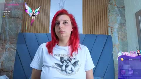 Snapshot of angel__red_ chatting on 10, 1, 2026 angel__red_ online show from 10, 1, 2026