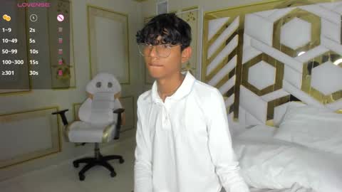   online show from 27, 1, 2025