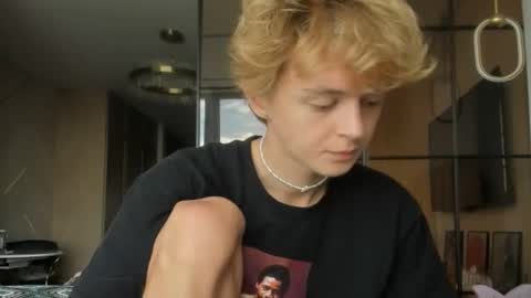 angel_andreww online show from 14, 5, 2026