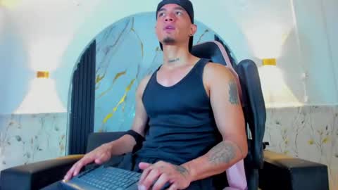 Snapshot of angel_blessed chatting on 2, 7, 2026 angel_blessed online show from 2, 7, 2026