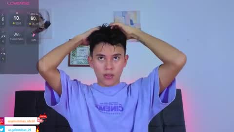 ngel Esteban  online show from 2, 11, 2025