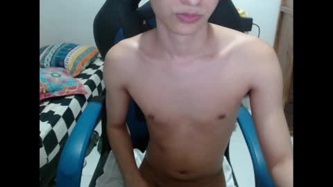 Snapshot of angel_hotc chatting on 30, 12, 2024 Angel online show from 30, 12, 2024