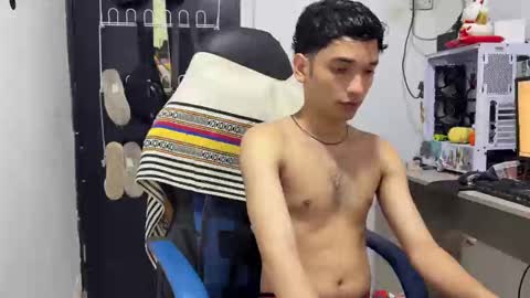 Snapshot of angel_hotc chatting on 29, 9, 2025 Angel online show from 29, 9, 2025